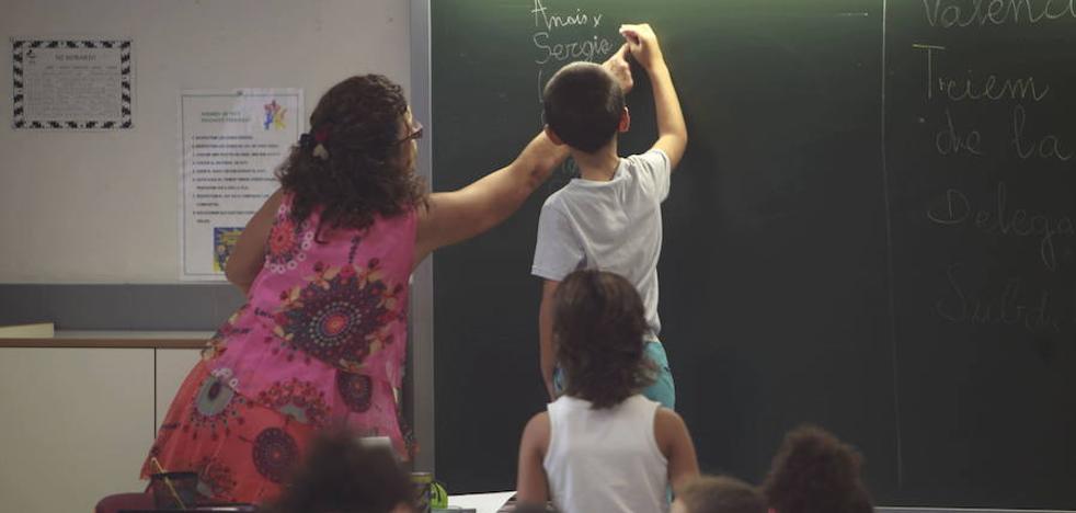 CSIF pide a Educació que publique el listado de vacantes antes de adjudicar este año las plazas del concurso de traslados