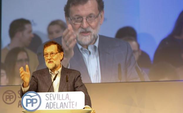 Rajoy critica que el PSOE «utilice políticamente» la financiación y «no dé un solo paso para construir algo positivo»