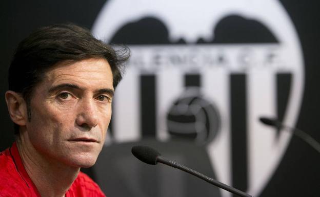 Marcelino descarta la llegada de un jugador saudí