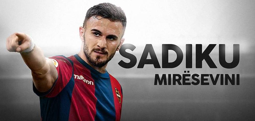 Sadiku ficha por el Levante y ya está a las órdenes de Muñiz