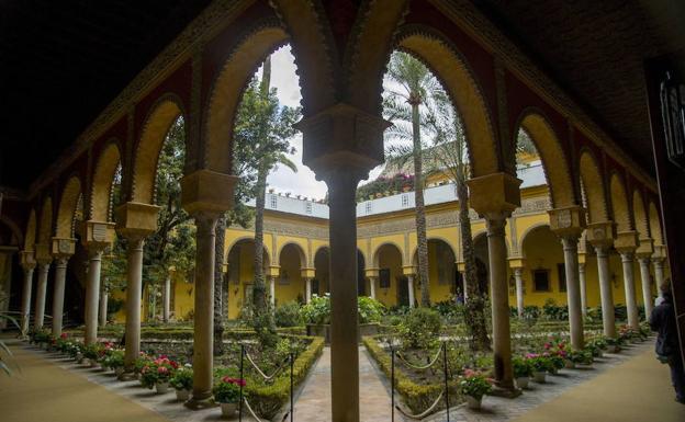 El duque de Alba busca becarios gratis para el mantenimiento de los jardines del Palacio de Dueñas