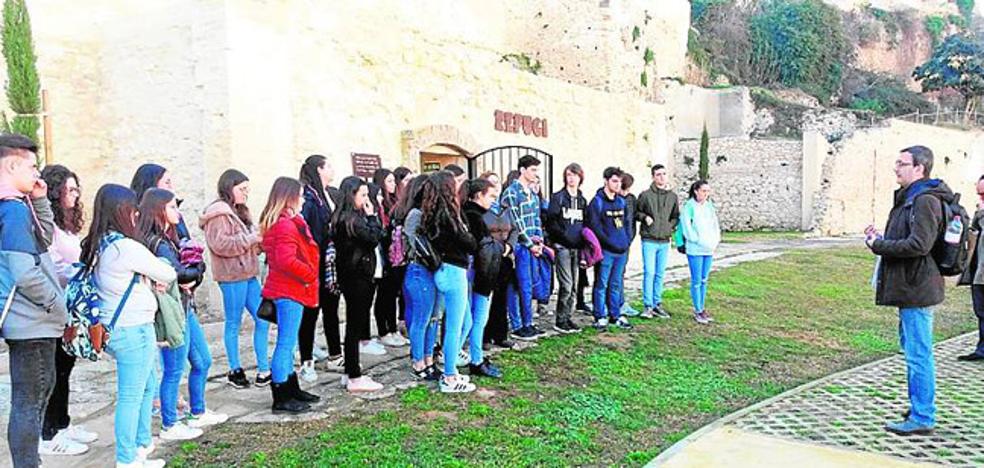 600 estudiantes, con memoria democrática