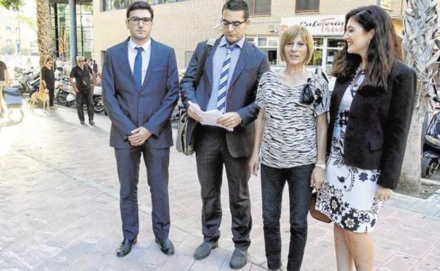 Empieza el juicio al yerno de la 'abuela coraje' de Orihuela