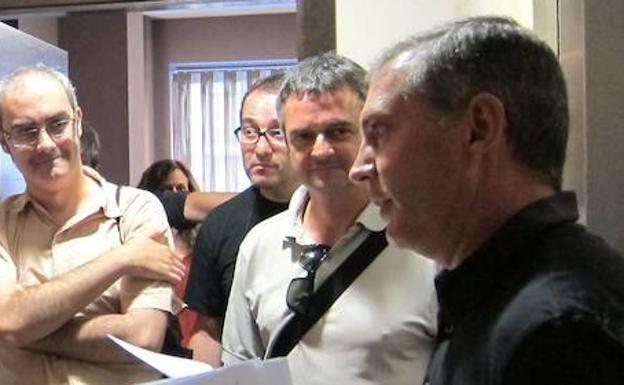 El exsubdirector financiero del IVAM sigue procesado al ver la Audiencia que guardaba fotos «claramente pornográficas» de menores