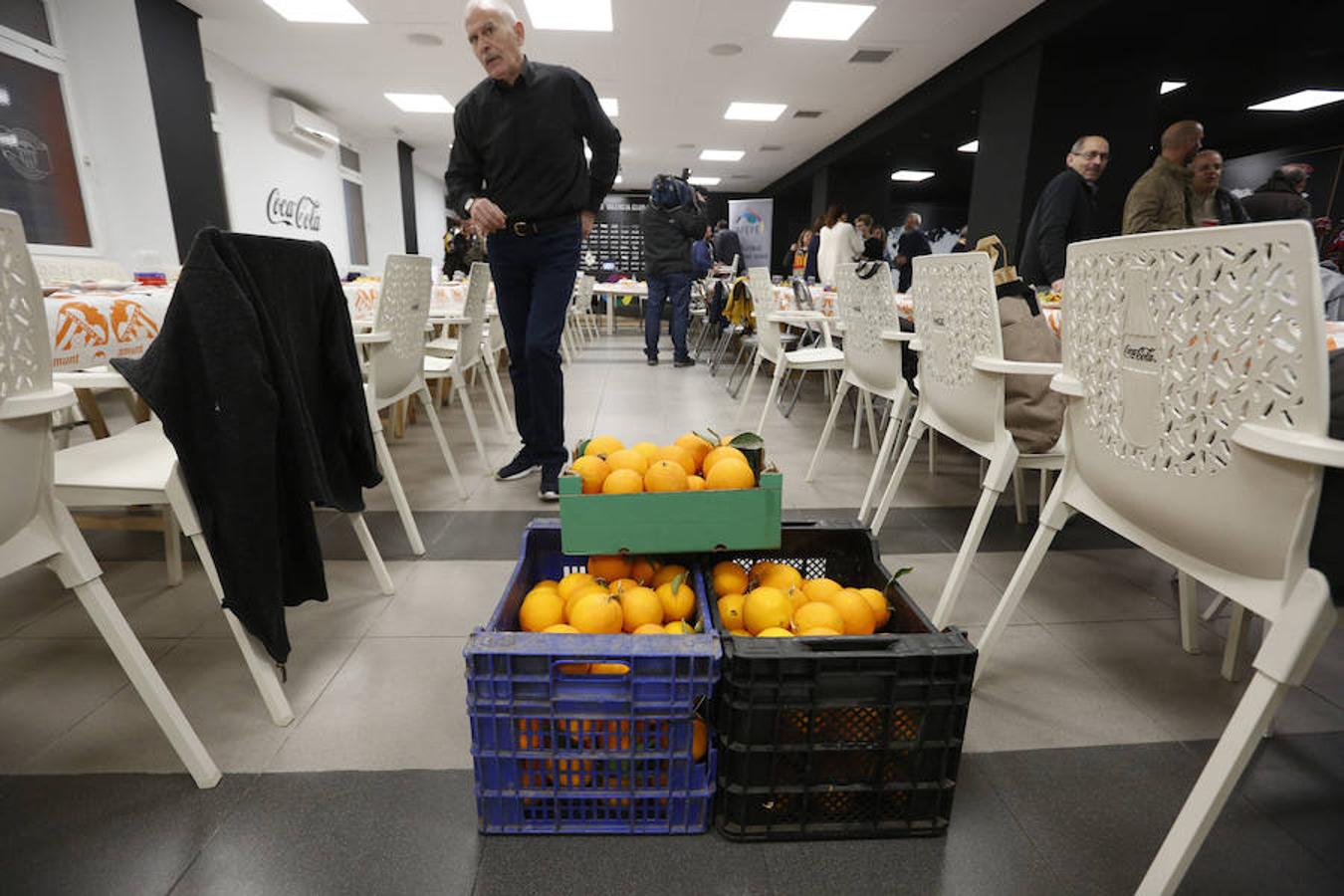 Fotos de la comida de las peñas de Valencia y Levante