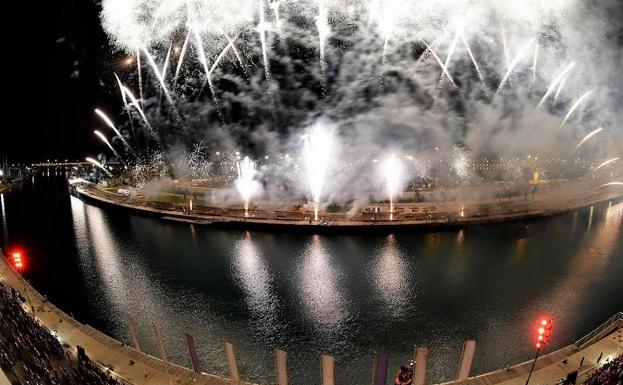 El novedoso espectáculo pirotécnico del 24 de febrero de Ricardo Caballer en la Marina de Valencia