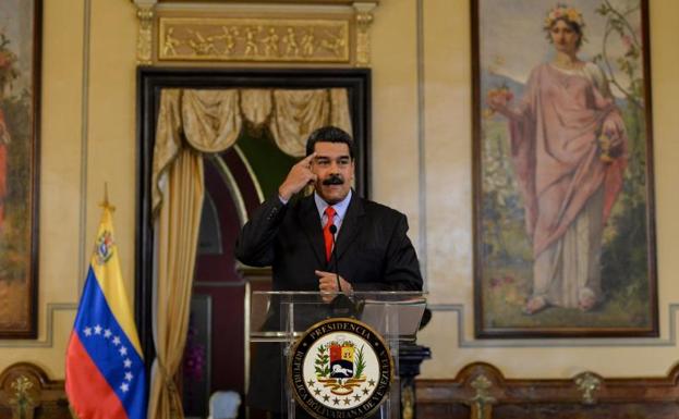 Maduro rechaza el veto a Venezuela: «Vamos a llegar a la Cumbre de las Américas por tierra, mar o aire»