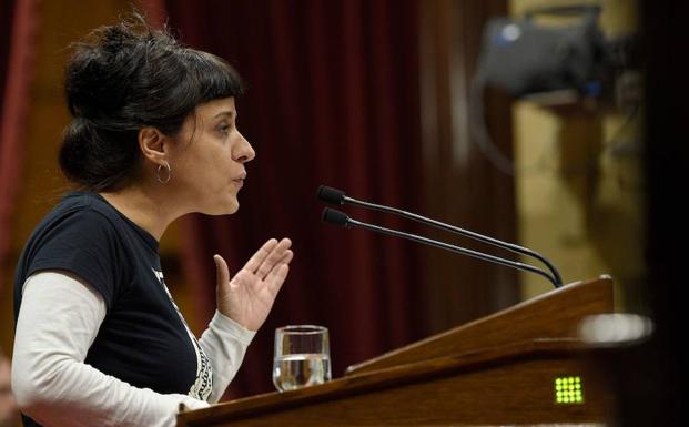 Anna Gabriel anuncia que se queda en Suiza y no acudirá al Supremo