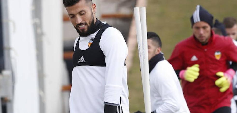 Garay y Pereira se quedan fuera