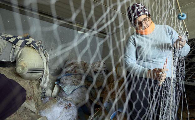 Las rederas valencianas se asocian para salir del olvido