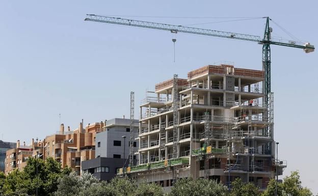 7.600 pequeños inversores han prestado 7,3 millones a promotores para financiar proyectos inmobiliarios en Valencia