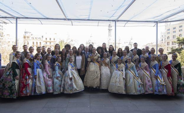 El Valencia Basket femenino disfruta de la mascletà