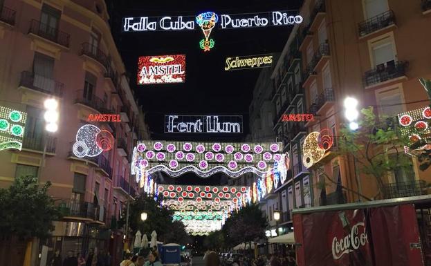 Cuba-Puerto Rico gana el premio a la calle mejor iluminada de las Fallas 2018