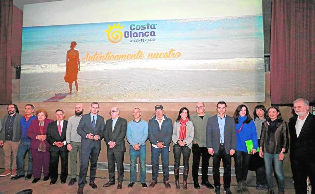 La emoción de vivir la Costa Blanca en el nuevo vídeo Patronato de Turismo