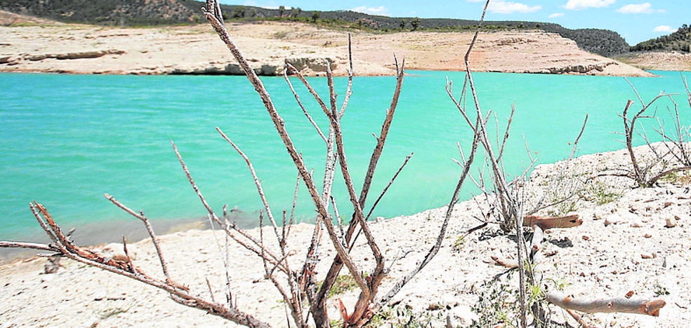 Las últimas lluvias aumentan el agua almacenada en la Comunitat, pero no acaban con la sequía