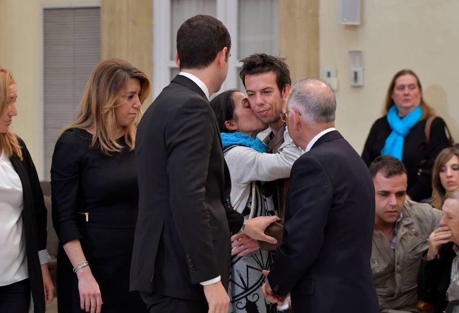 La familia de Gabriel, rota de dolor en la capilla ardiente del pequeño