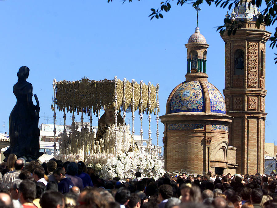 Horarios de procesiones del Lunes Santo en Sevilla 2018 | Itinerarios y recorridos en la Semana Santa