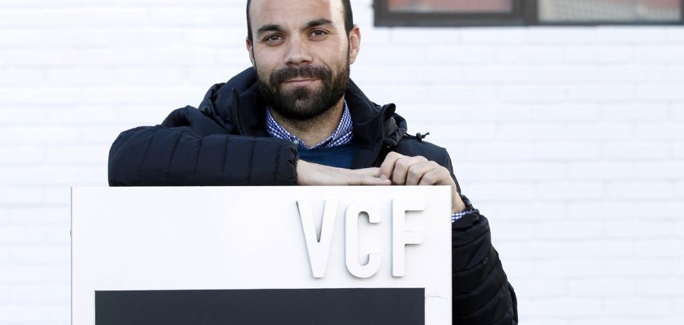 «No tenía sentido una escuela de pago; era un gasto sin objetivo final»