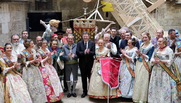 Ximo Puig entrega el President a Convento