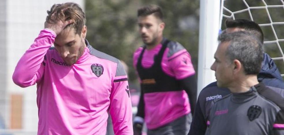 El Levante pierde a Rochina para tres semanas