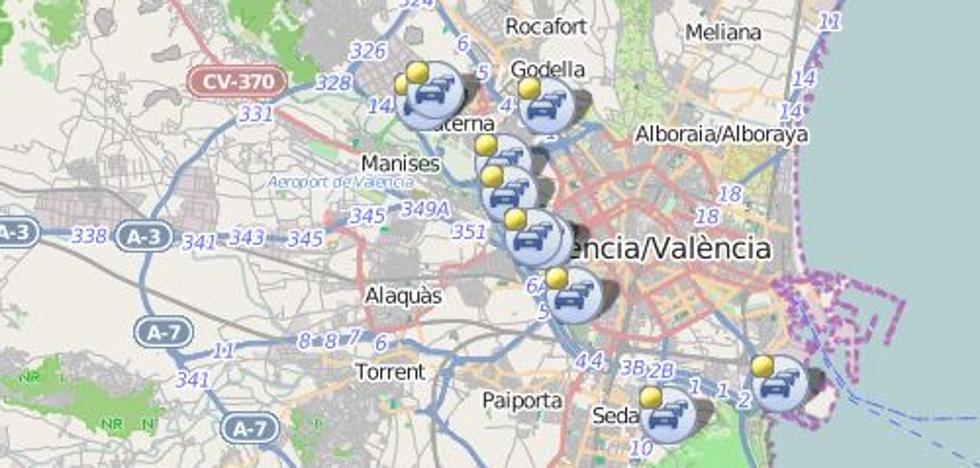 Dos accidentes en la V-30 y la Pista de Silla provocan atascos de más de 6 kilómetros