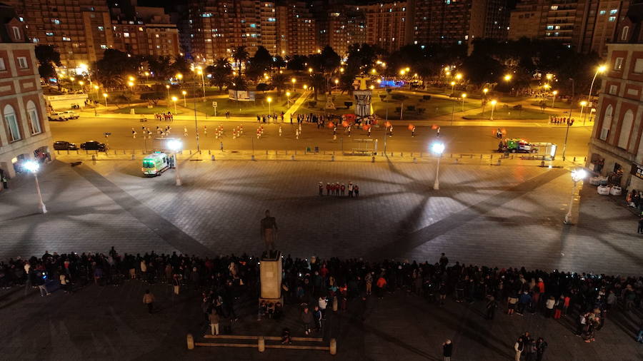 Así celebra Mar del Plata (Argentina) sus tradicionales fallas