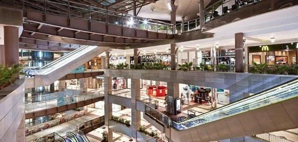 Centros comerciales abiertos en Viernes Santo en Valencia