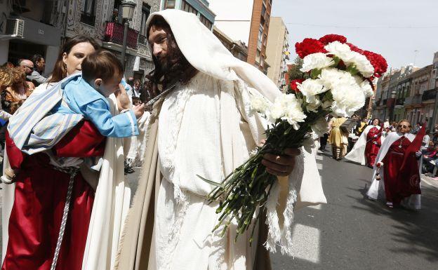 El Marítimo festeja el acto más festivo y particular de su Semana Santa