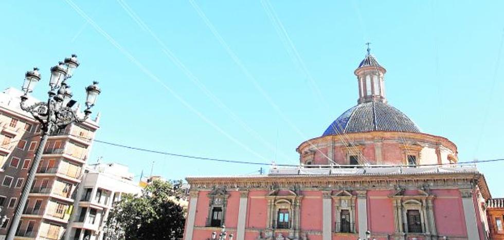 Siete años sin el toldo de la Virgen