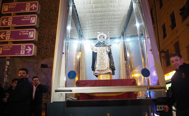 El 'Mare Móvil' de la Virgen de los Desamparados para San Vicente Ferrer