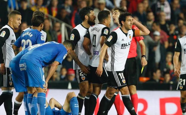 El Valencia CF presenta alegaciones por la roja a Parejo