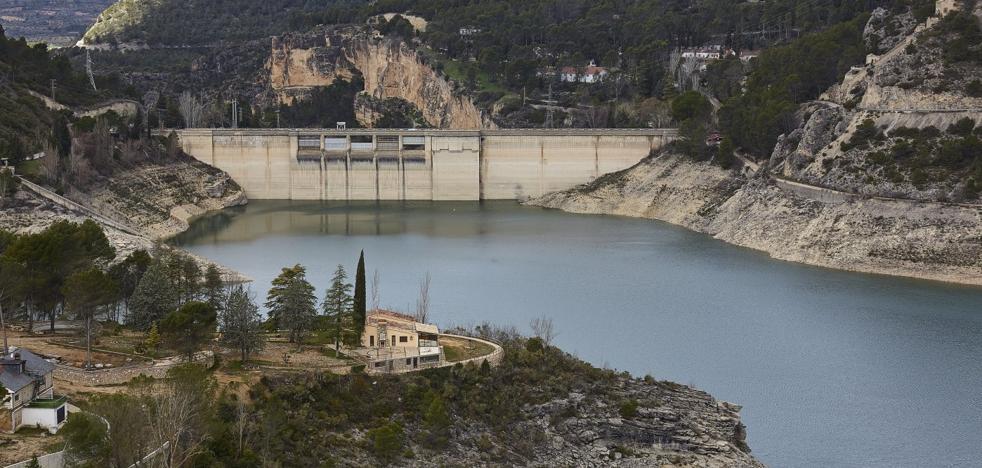 Crece la tensión por los trasvases