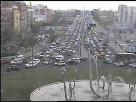 Los accesos a Valencia, colapsados en el inicio del puente de mayo