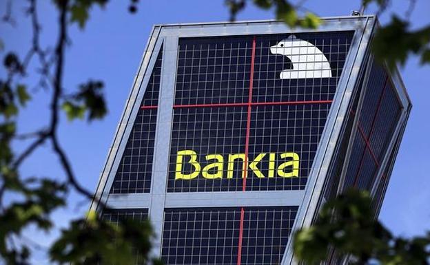 Bankia gana 229 millones hasta marzo, un 24,5% menos, y completa la integración con BMN