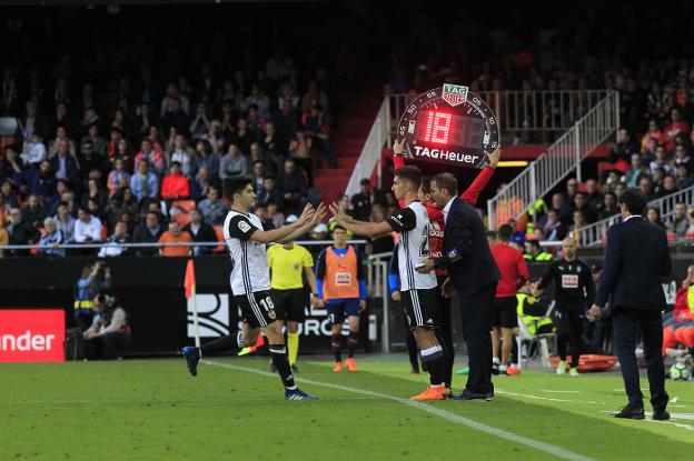 Vietto y Pereira, a cubierto