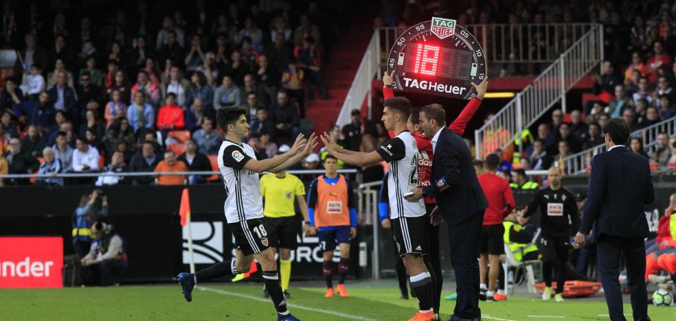 Vietto y Pereira, a cubierto