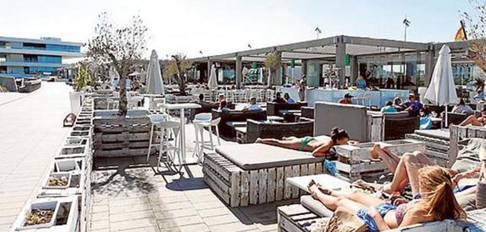 La hostelería aporta casi la mitad de los ingresos de la Marina de Valencia