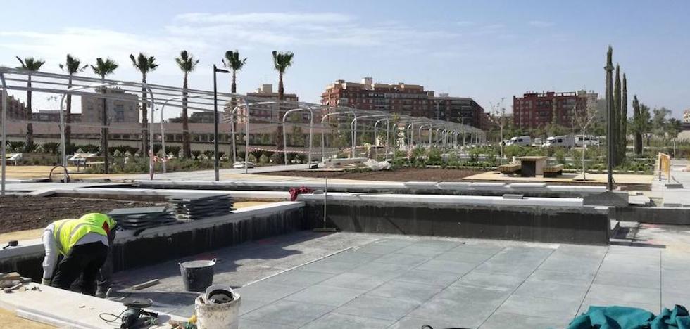 Comienza la sustitución de 6.000 m2 de pavimento defectuoso en el Parque Central