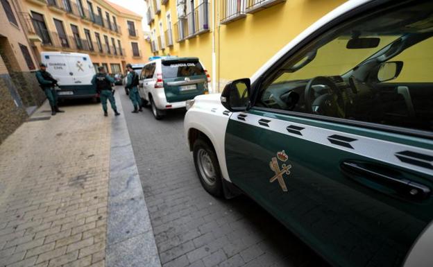 Prisión para el detenido por matar a tiros a una mujer y herir a su hijo en Toledo