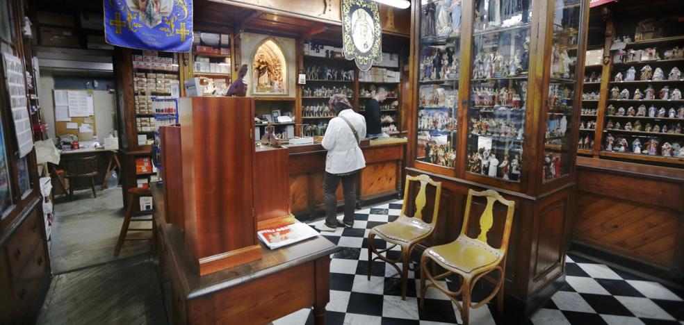 Medio centenar de comercios de Valencia quedarán protegidos para no alterar su imagen