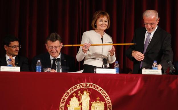 Mavi Mestre, la primera rectora de la Universitat, reclama a Ximo Puig financiación