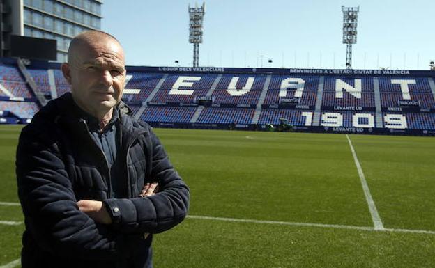 Paco Lopez será el entrenador del Levante la próxima temporada