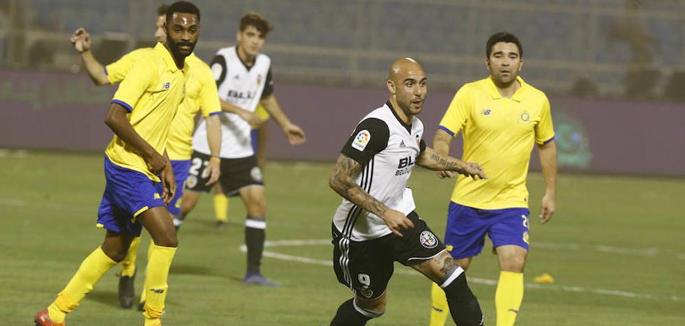 Ni fútbol ni goles en el trámite saudí