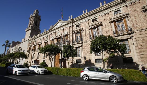 23.000 valencianos visitan al año la Capitanía General