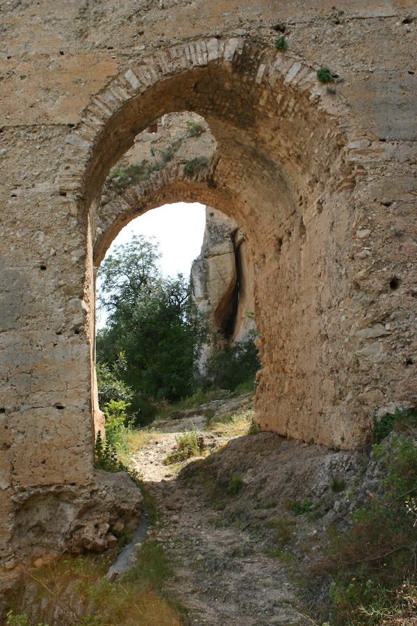 El castillo de Corbera en la lista roja de patrimonio