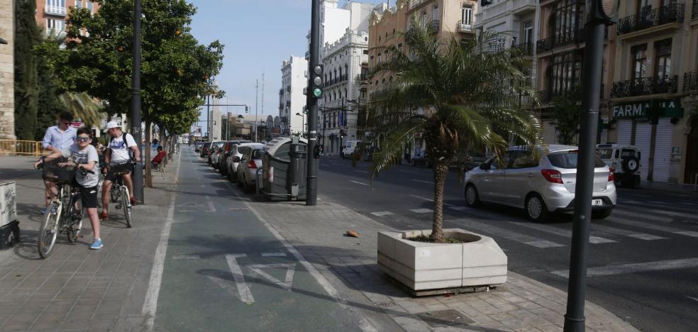 El Consistorio eliminará un vial en la avenida del Puerto para bajar el carril bici de la acera