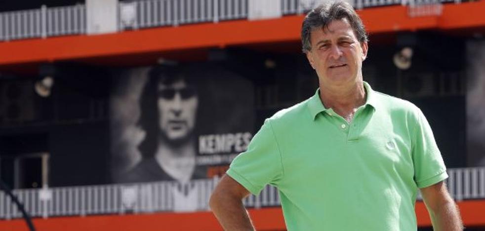 Kempes: «En el Centenario no puede faltar nadie que haya peleado por esta camiseta»