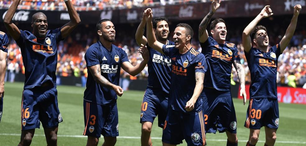 Que la fiesta siga en el centenario