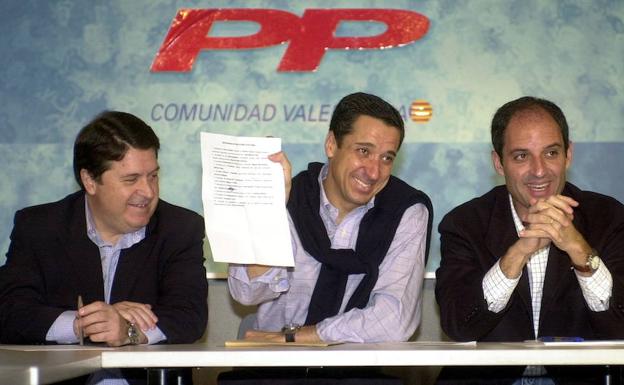 Tres de los cuatro expresidentes valencianos del PP, investigados por corrupción