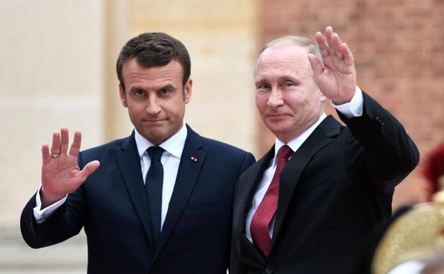 Macron viaja a Rusia para intentar que Putin entre en razón